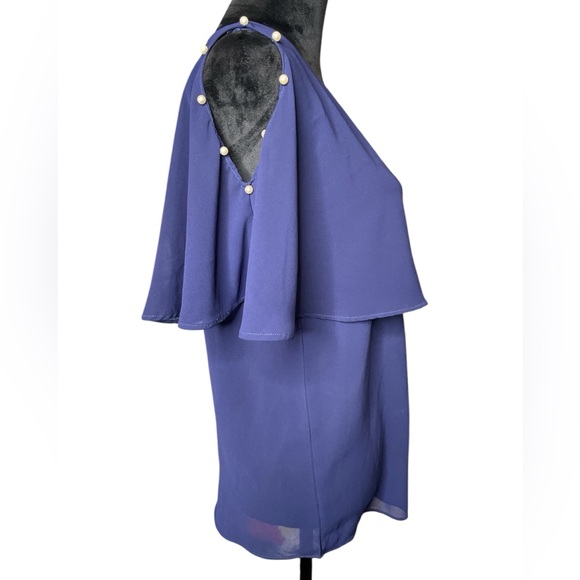 Elegant Blue Women's Top - Picture 3 of 8